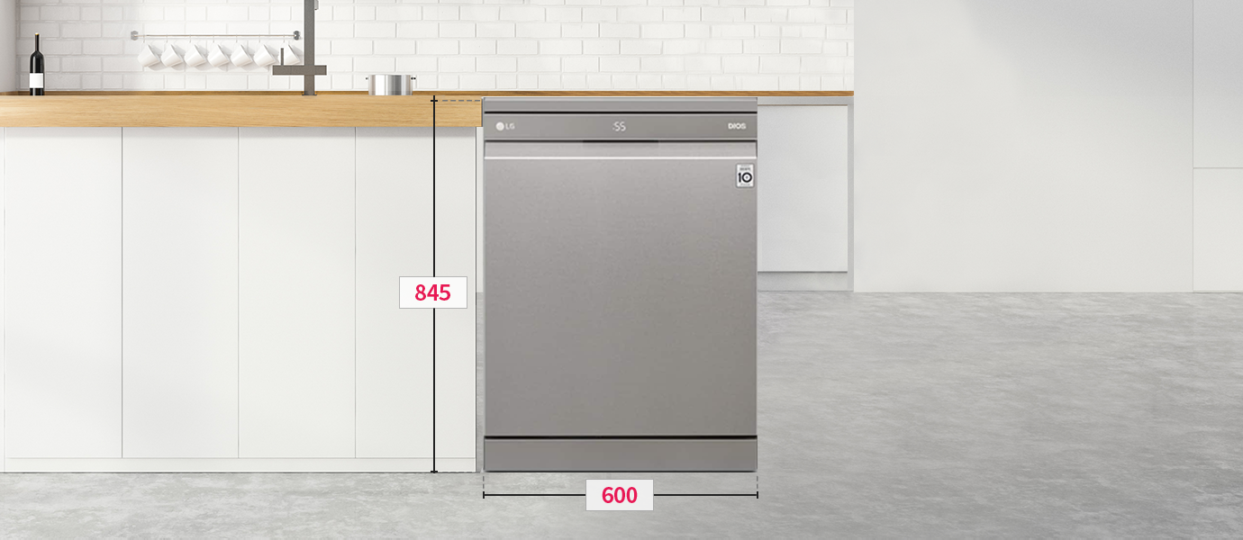 주방에 배치된 스테인리스 식기세척기. 제품의 높이 845mm, 너비 600mm로 표시됨.